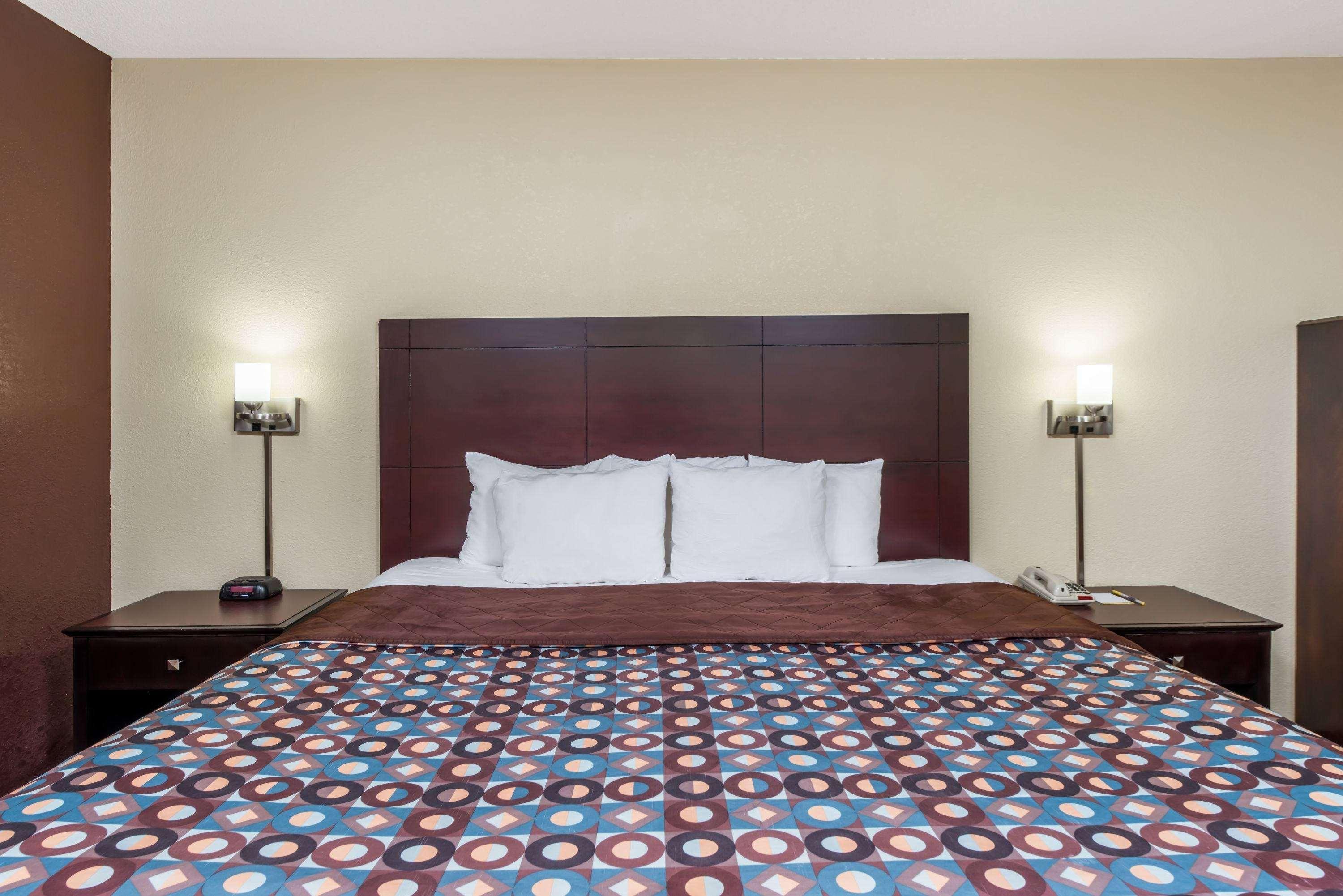 Days Inn & Suites By Wyndham Casey Exterior foto