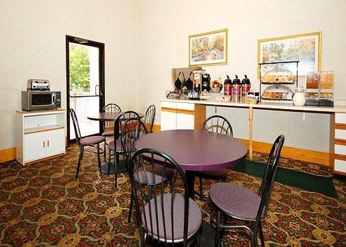 Days Inn & Suites By Wyndham Casey Restaurante foto
